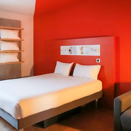 Ibis Budget Geneve Saint Genis Pouilly Exterior photo